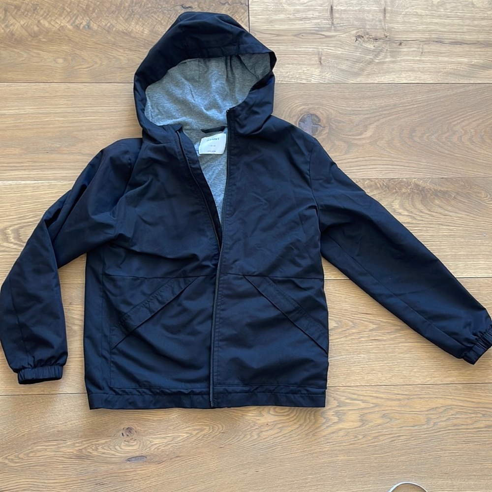 Old Navy boys black light jacket. Size large (10-12)